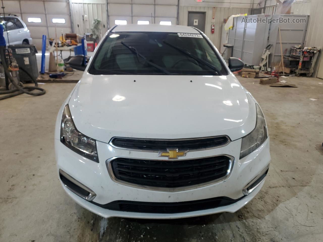 2015 Chevrolet Cruze Ls Белый vin: 1G1PA5SH1F7237858