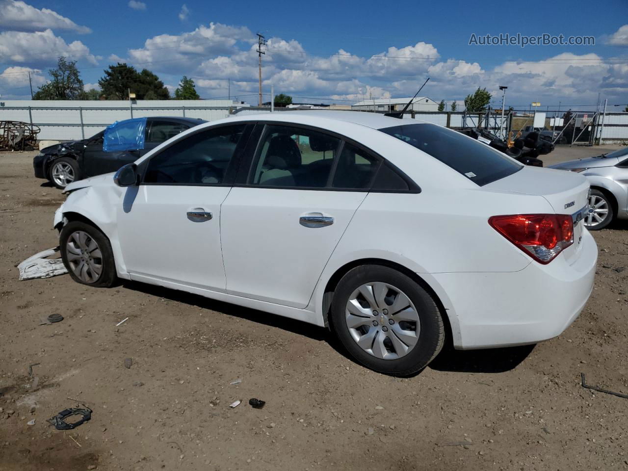 2013 Chevrolet Cruze Ls White vin: 1G1PA5SH2D7195584