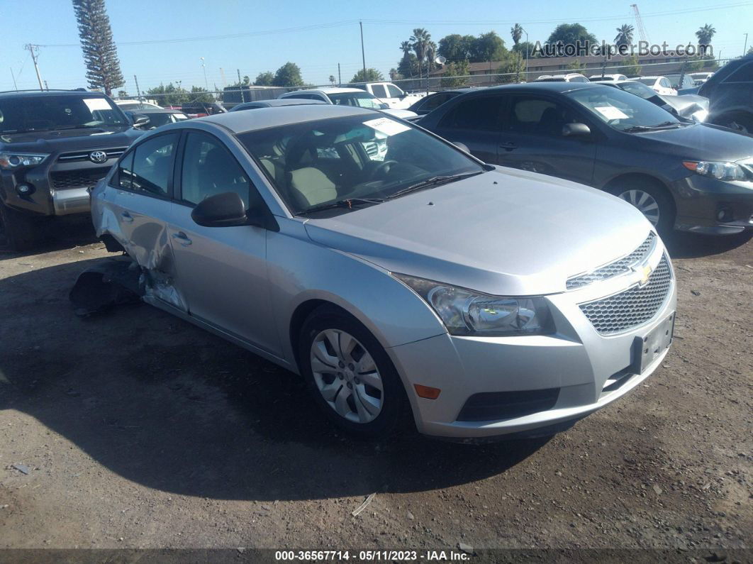 2014 Chevrolet Cruze Ls Auto Серебряный vin: 1G1PA5SH2E7233896