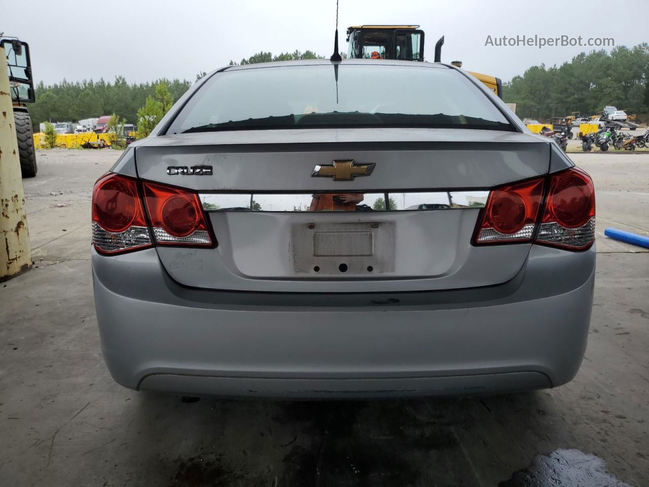 2013 Chevrolet Cruze Ls Серебряный vin: 1G1PA5SH3D7327378