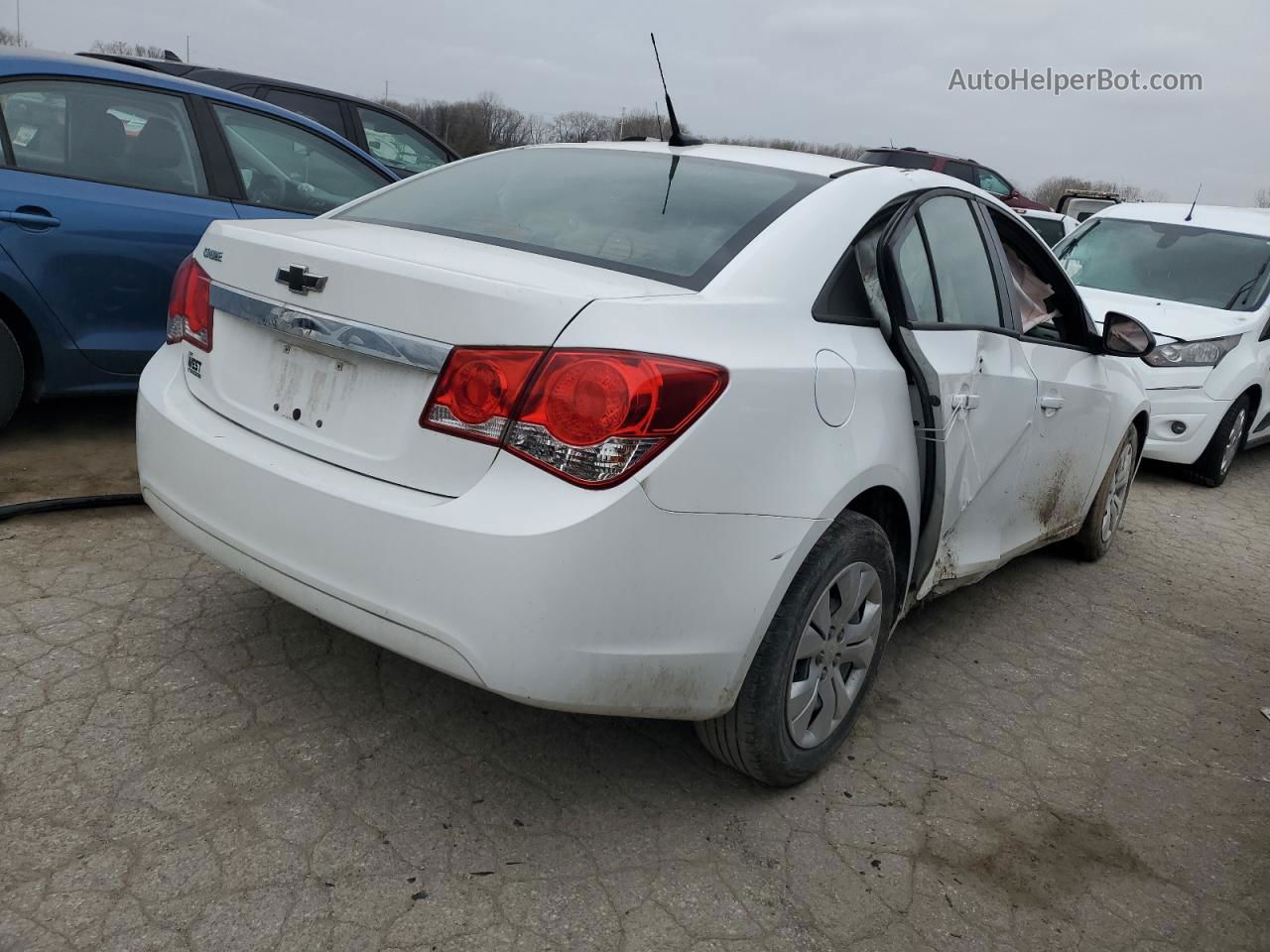 2014 Chevrolet Cruze Ls White vin: 1G1PA5SH3E7393804