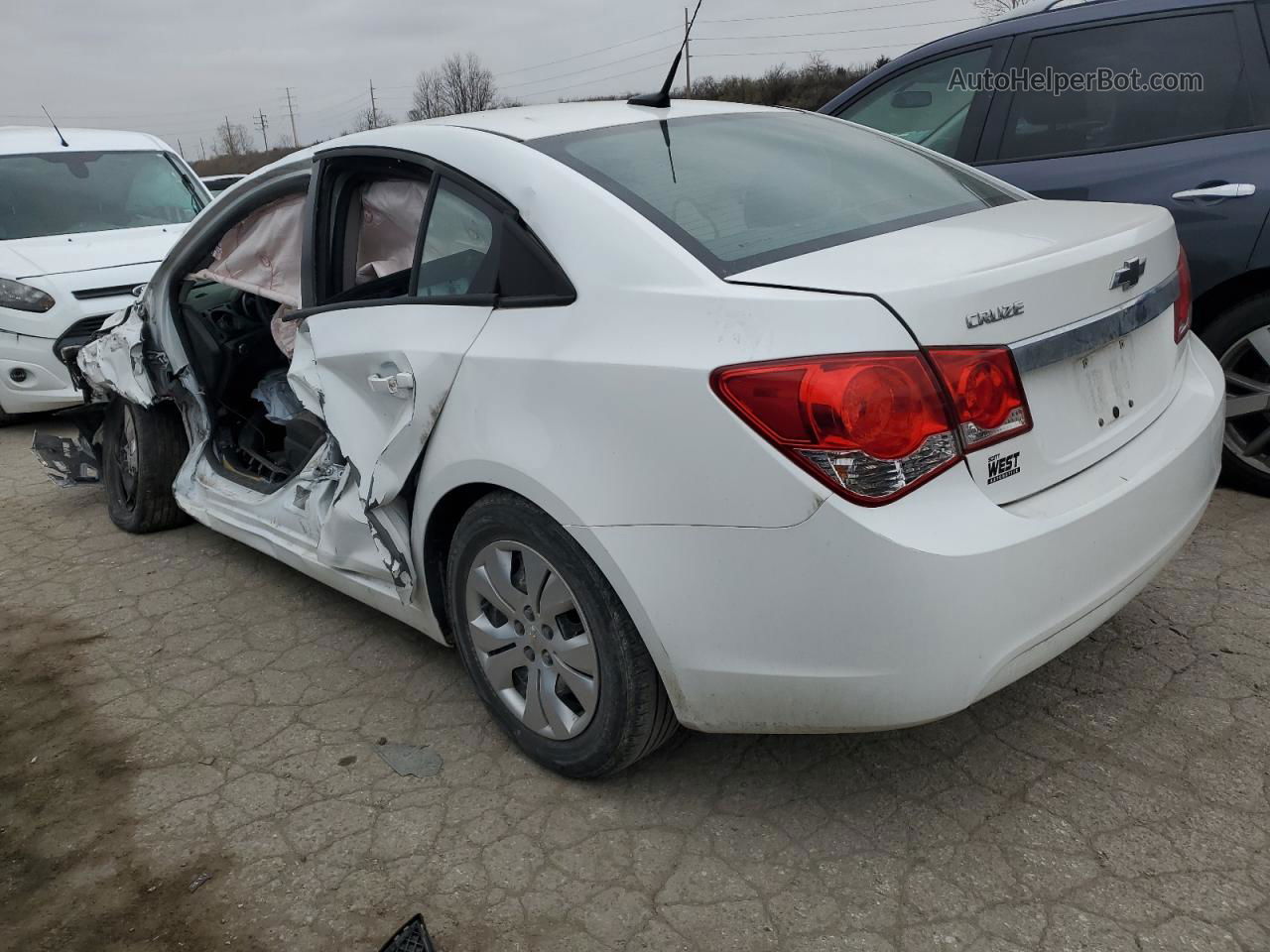 2014 Chevrolet Cruze Ls White vin: 1G1PA5SH3E7393804