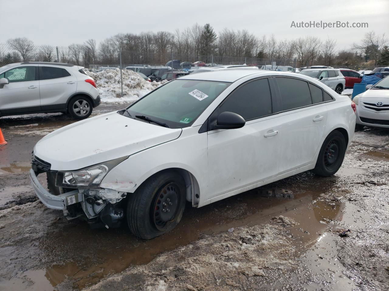 2015 Chevrolet Cruze Ls White vin: 1G1PA5SH3F7225369