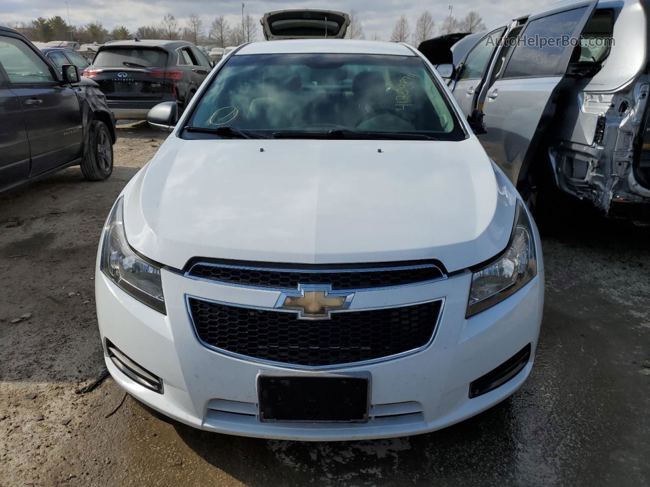 2014 Chevrolet Cruze Ls White vin: 1G1PA5SH4E7190632