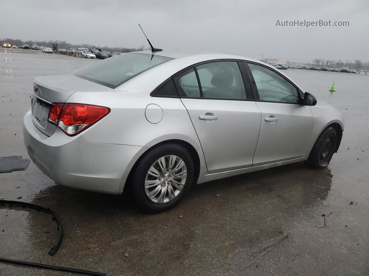 2014 Chevrolet Cruze Ls Silver vin: 1G1PA5SH4E7225217