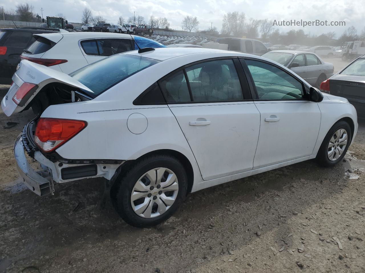 2015 Chevrolet Cruze Ls White vin: 1G1PA5SH4F7118525