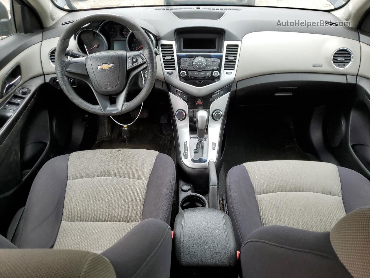 2013 Chevrolet Cruze Ls Gray vin: 1G1PA5SH5D7166709