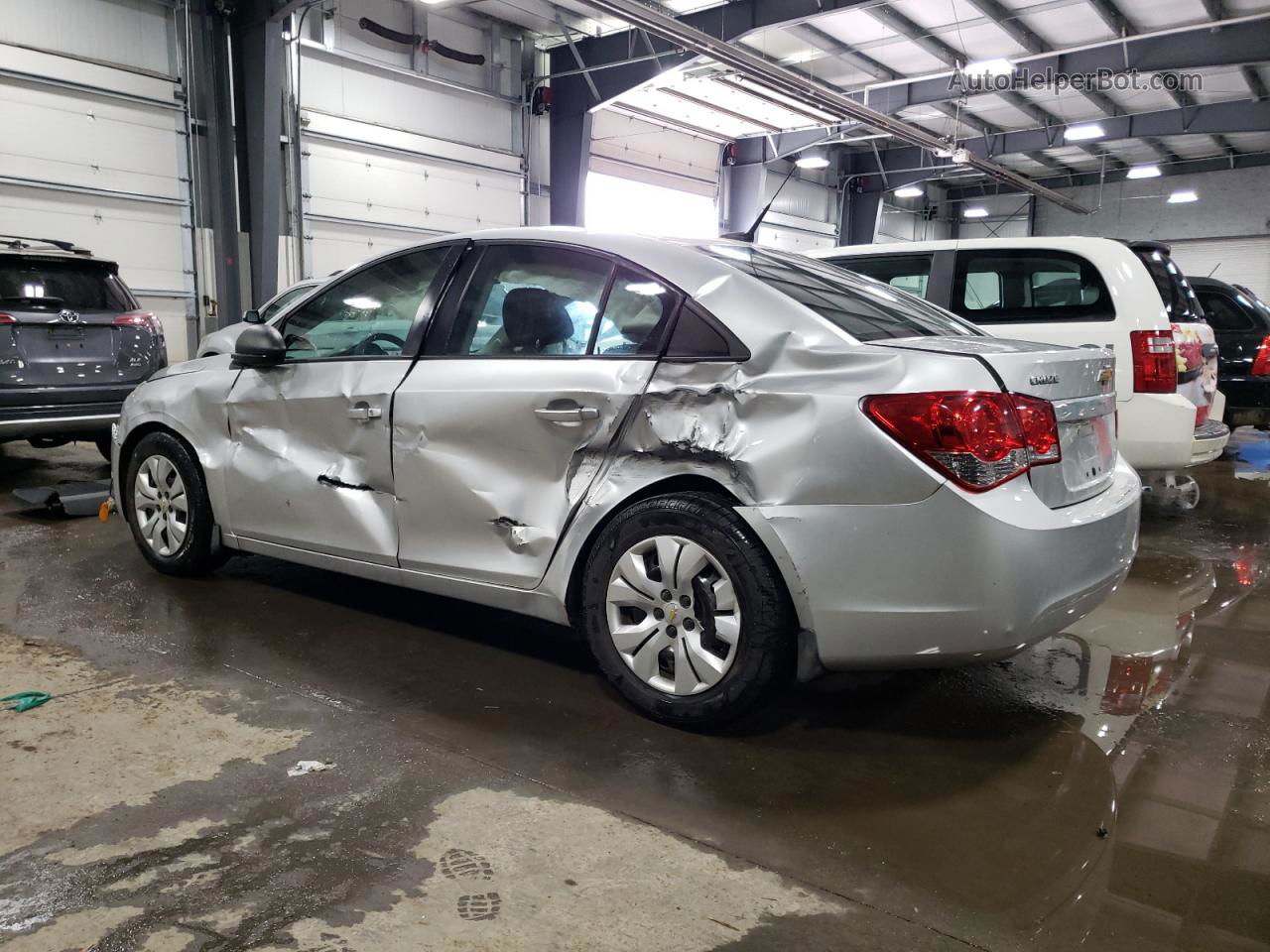 2014 Chevrolet Cruze Ls Silver vin: 1G1PA5SH6E7352504