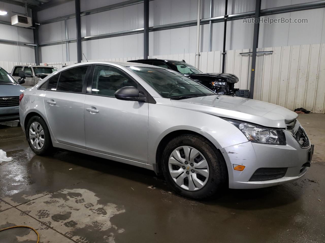 2014 Chevrolet Cruze Ls Silver vin: 1G1PA5SH6E7352504