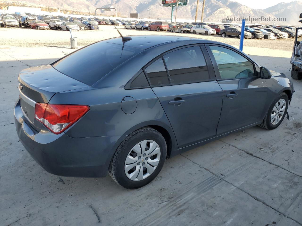 2013 Chevrolet Cruze Ls Gray vin: 1G1PA5SH7D7190347