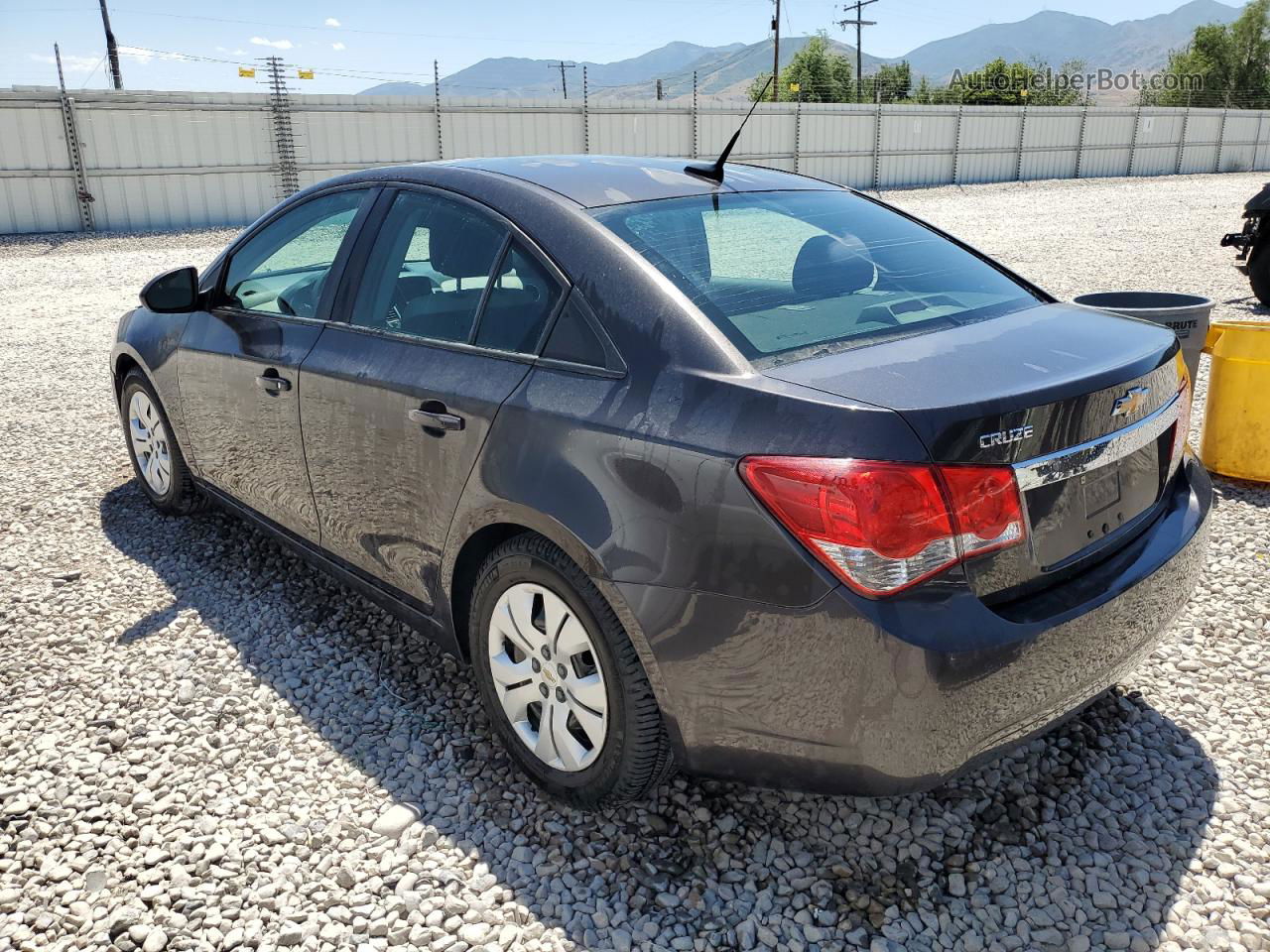 2014 Chevrolet Cruze Ls Угольный vin: 1G1PA5SH7E7348901