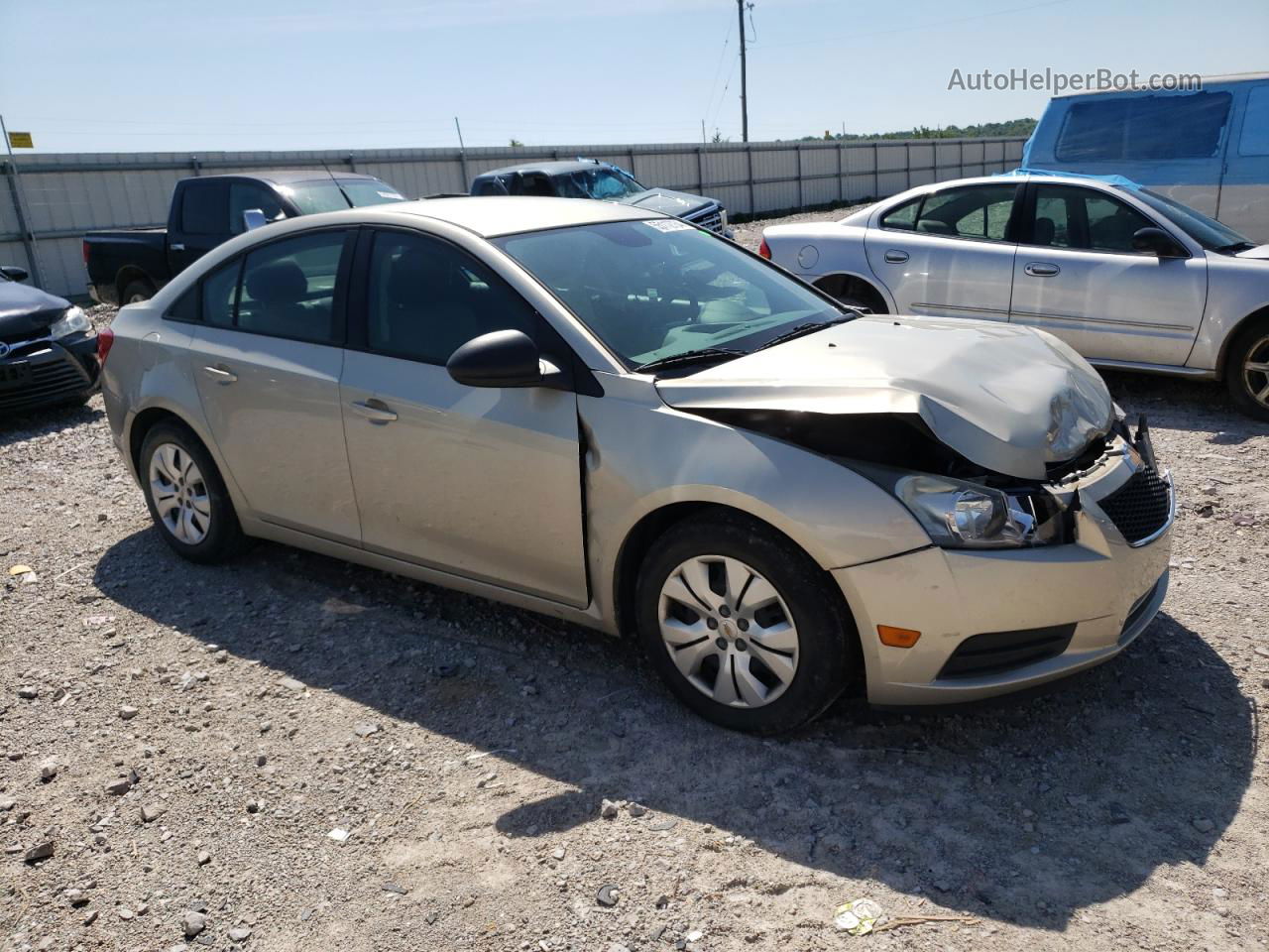 2013 Chevrolet Cruze Ls Gold vin: 1G1PA5SH8D7162816