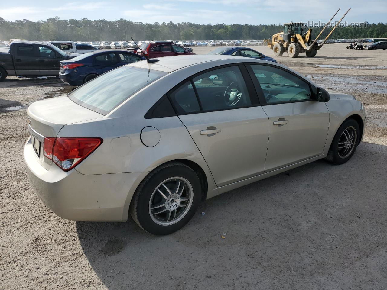 2014 Chevrolet Cruze Ls Gold vin: 1G1PA5SH8E7115982