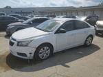 2013 Chevrolet Cruze Ls White vin: 1G1PA5SH9D7107405