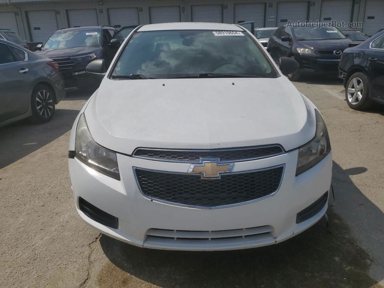 2013 Chevrolet Cruze Ls White vin: 1G1PA5SH9D7107405