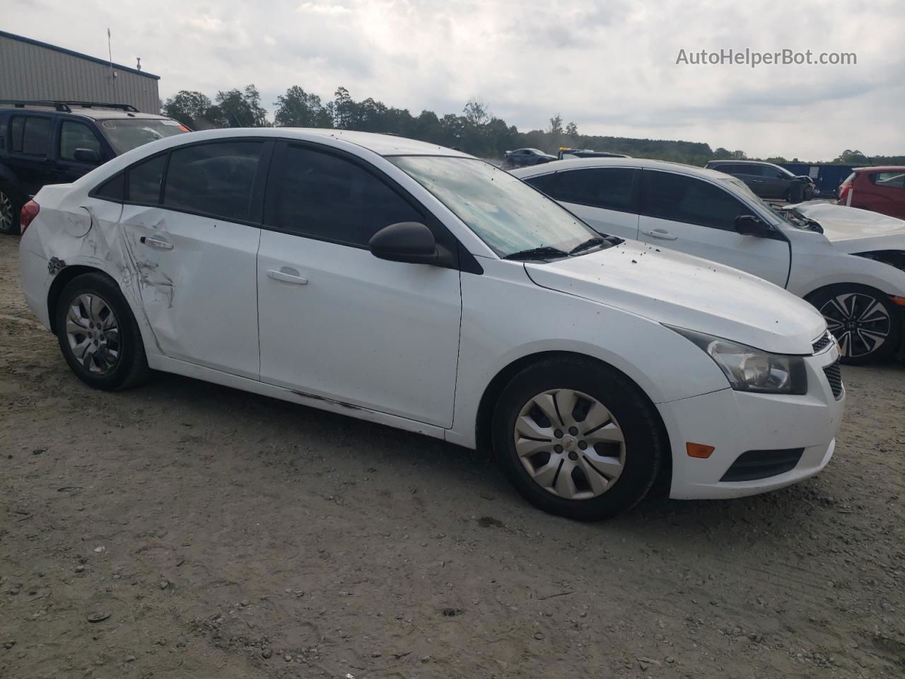 2013 Chevrolet Cruze Ls White vin: 1G1PA5SH9D7118145