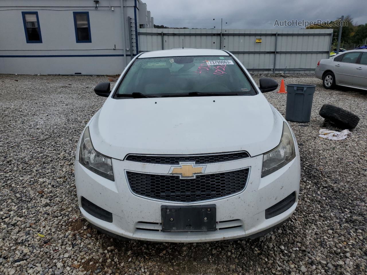 2014 Chevrolet Cruze Ls White vin: 1G1PA5SHXE7104224