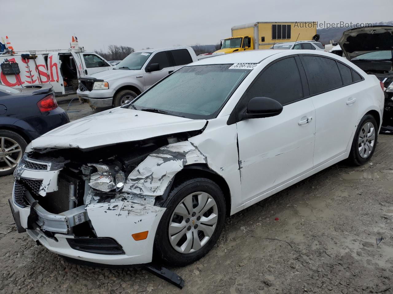 2014 Chevrolet Cruze Ls White vin: 1G1PA5SHXE7375915