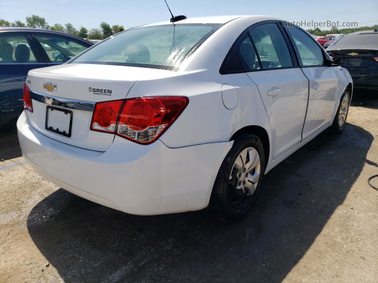 2016 Chevrolet Cruze Limited Ls White vin: 1G1PB5SH0G7166893