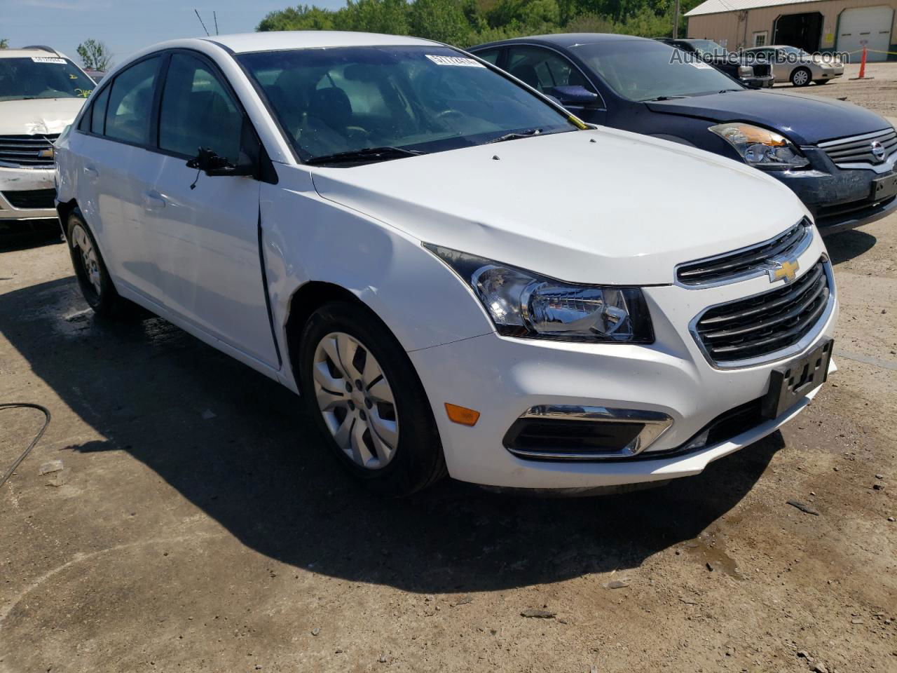 2016 Chevrolet Cruze Limited Ls White vin: 1G1PB5SH0G7166893