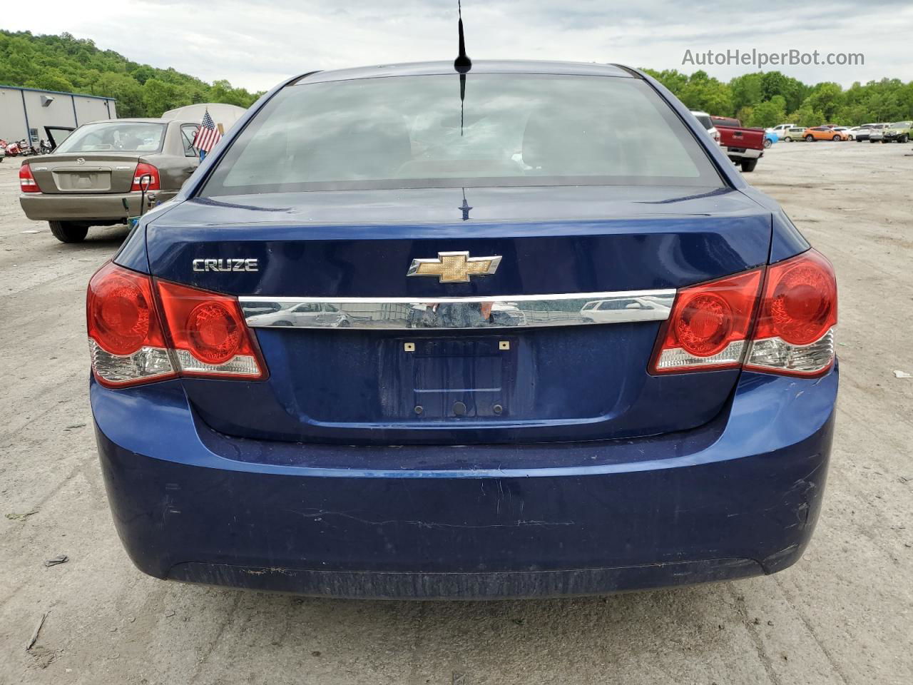 2013 Chevrolet Cruze Ls Blue vin: 1G1PB5SH5D7170529