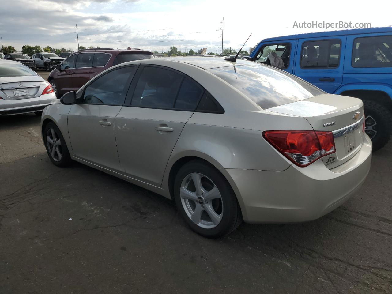 2014 Chevrolet Cruze Ls Gold vin: 1G1PB5SH8E7201757