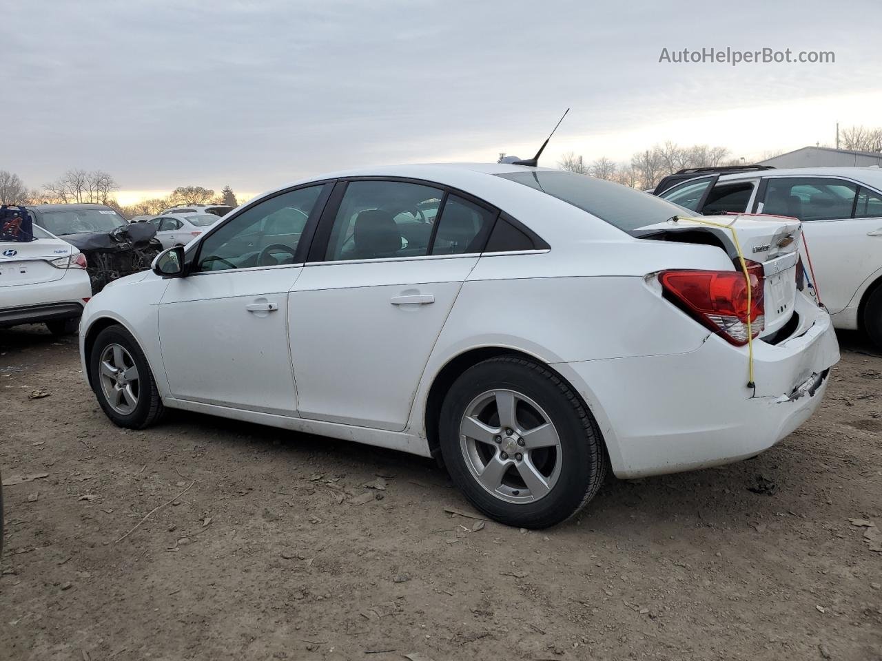 2014 Chevrolet Cruze Lt White vin: 1G1PC5SB3E7379830