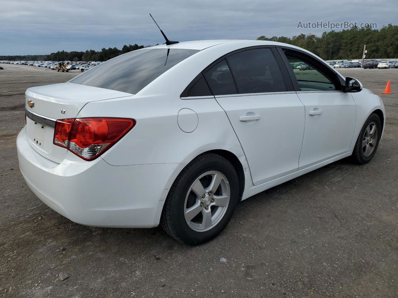 2014 Chevrolet Cruze Lt White vin: 1G1PC5SB4E7243173