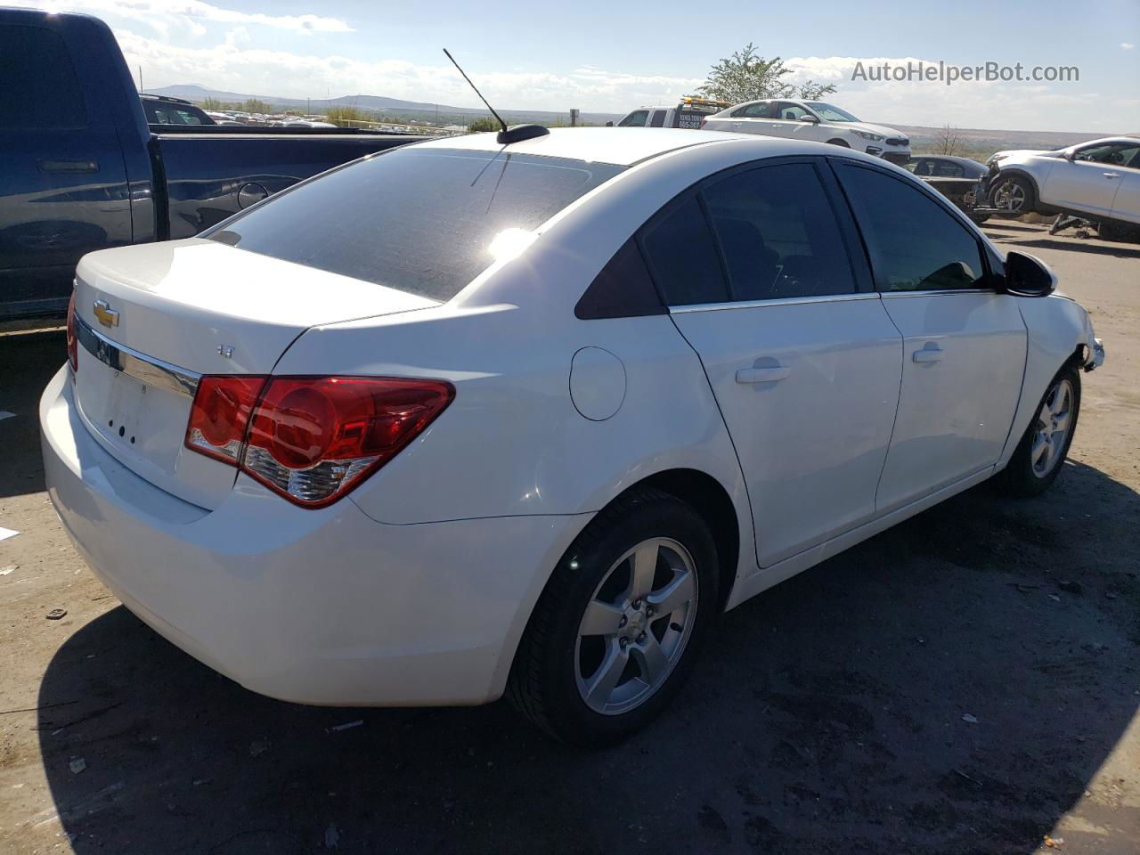 2015 Chevrolet Cruze Lt White vin: 1G1PC5SB9F7168357