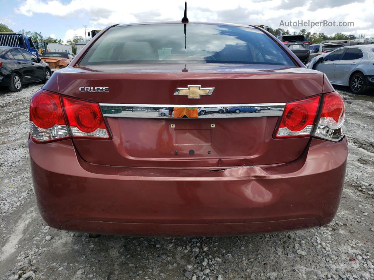 2012 Chevrolet Cruze Ls Red vin: 1G1PC5SH2C7198560