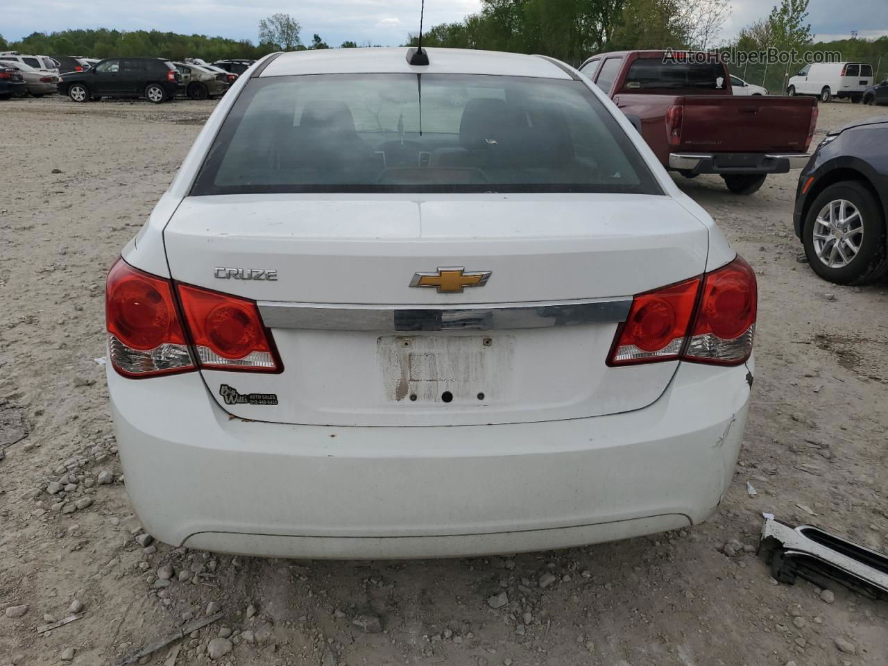 2016 Chevrolet Cruze Limited Ls White vin: 1G1PC5SH2G7158419