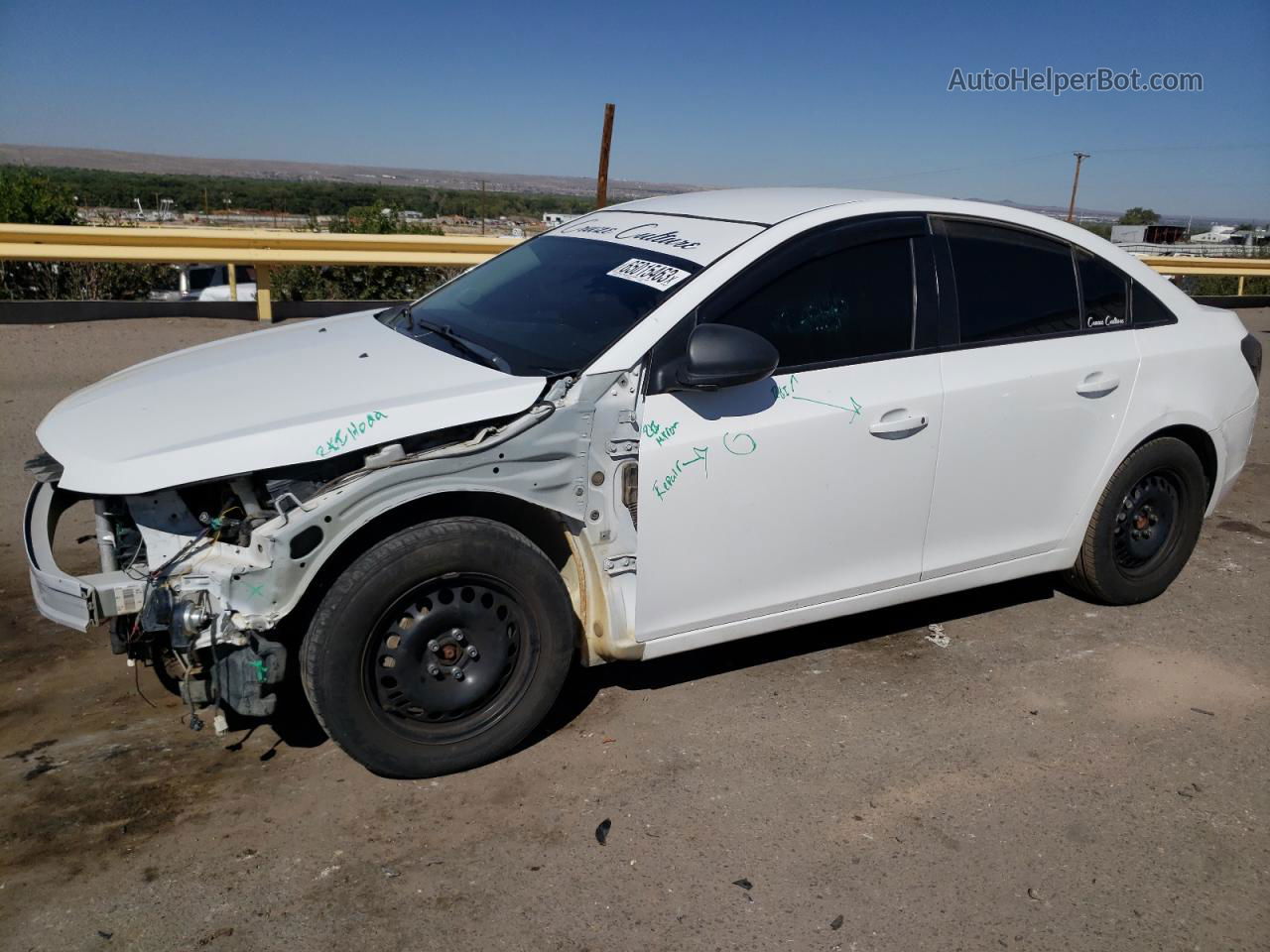 2012 Chevrolet Cruze Ls White vin: 1G1PC5SH3C7383314