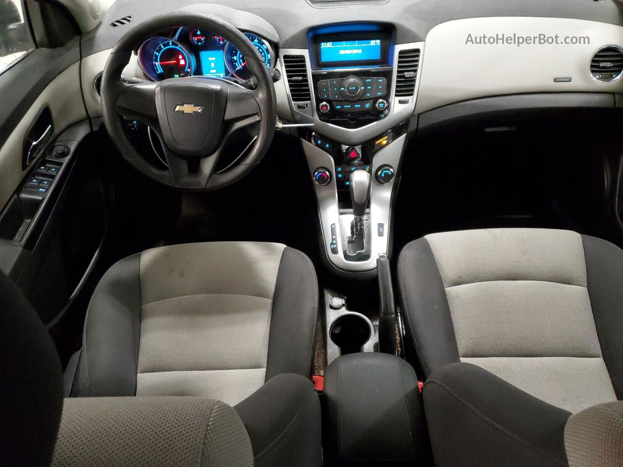 2012 Chevrolet Cruze Ls Серебряный vin: 1G1PC5SH4C7403957