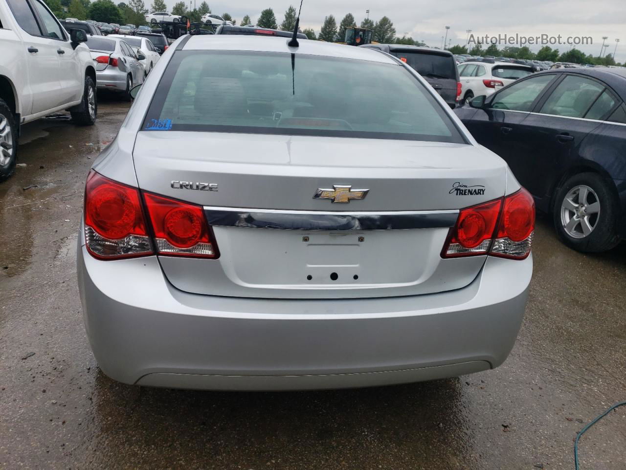 2012 Chevrolet Cruze Ls Silver vin: 1G1PD5SH1C7177096