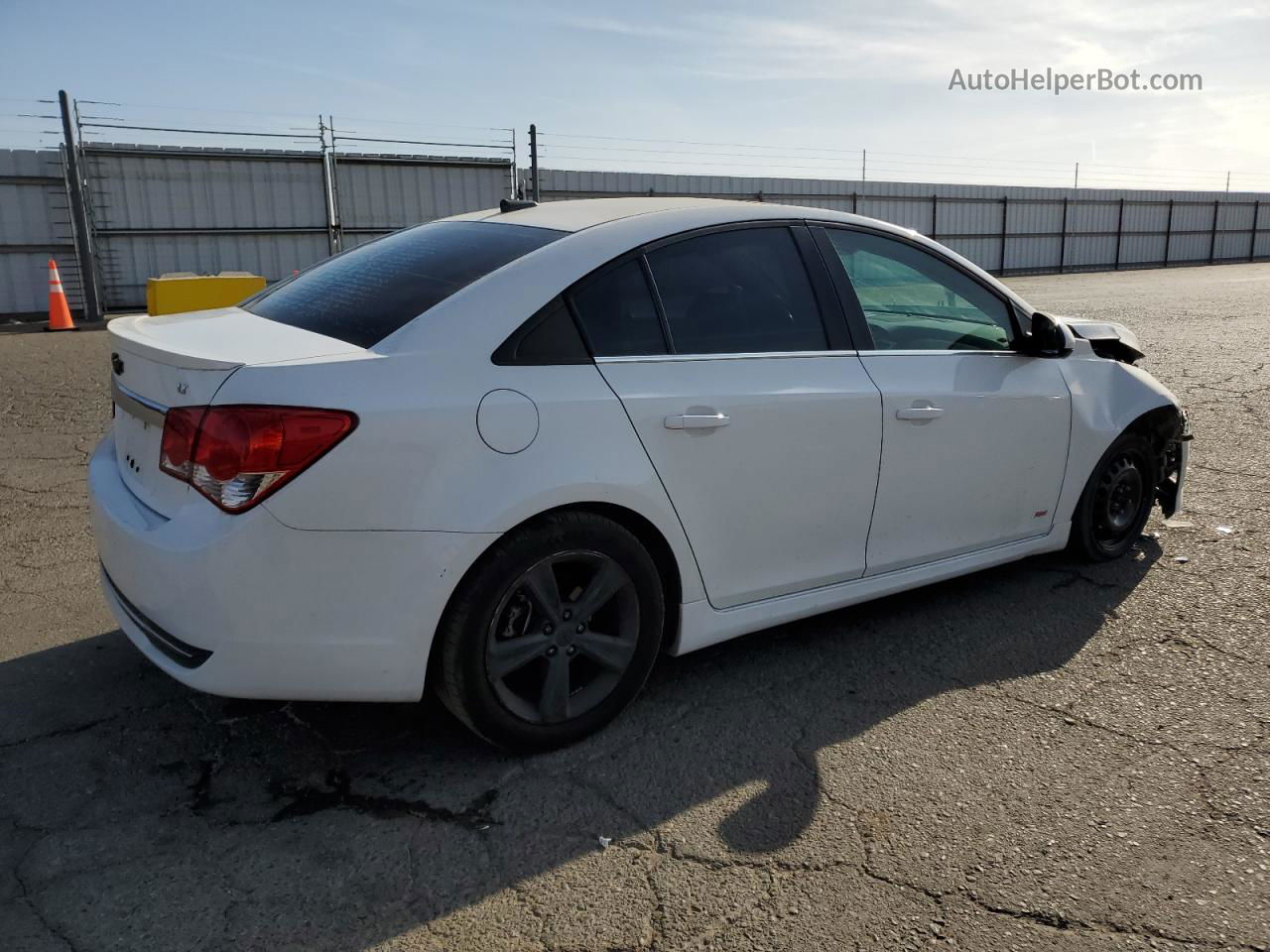 2014 Chevrolet Cruze Lt White vin: 1G1PE5SB1E7219374