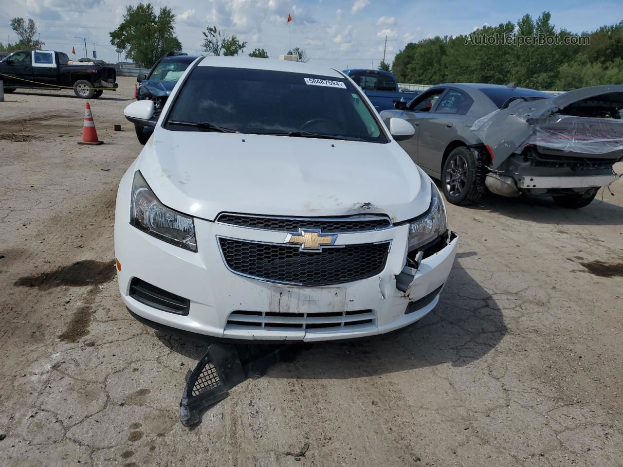 2014 Chevrolet Cruze Lt White vin: 1G1PE5SB2E7414755