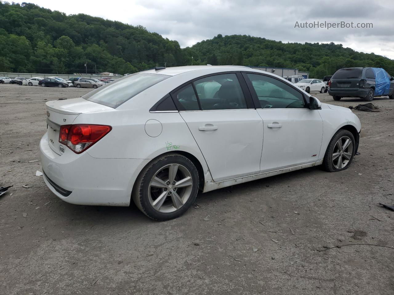 2014 Chevrolet Cruze Lt White vin: 1G1PE5SB9E7381236