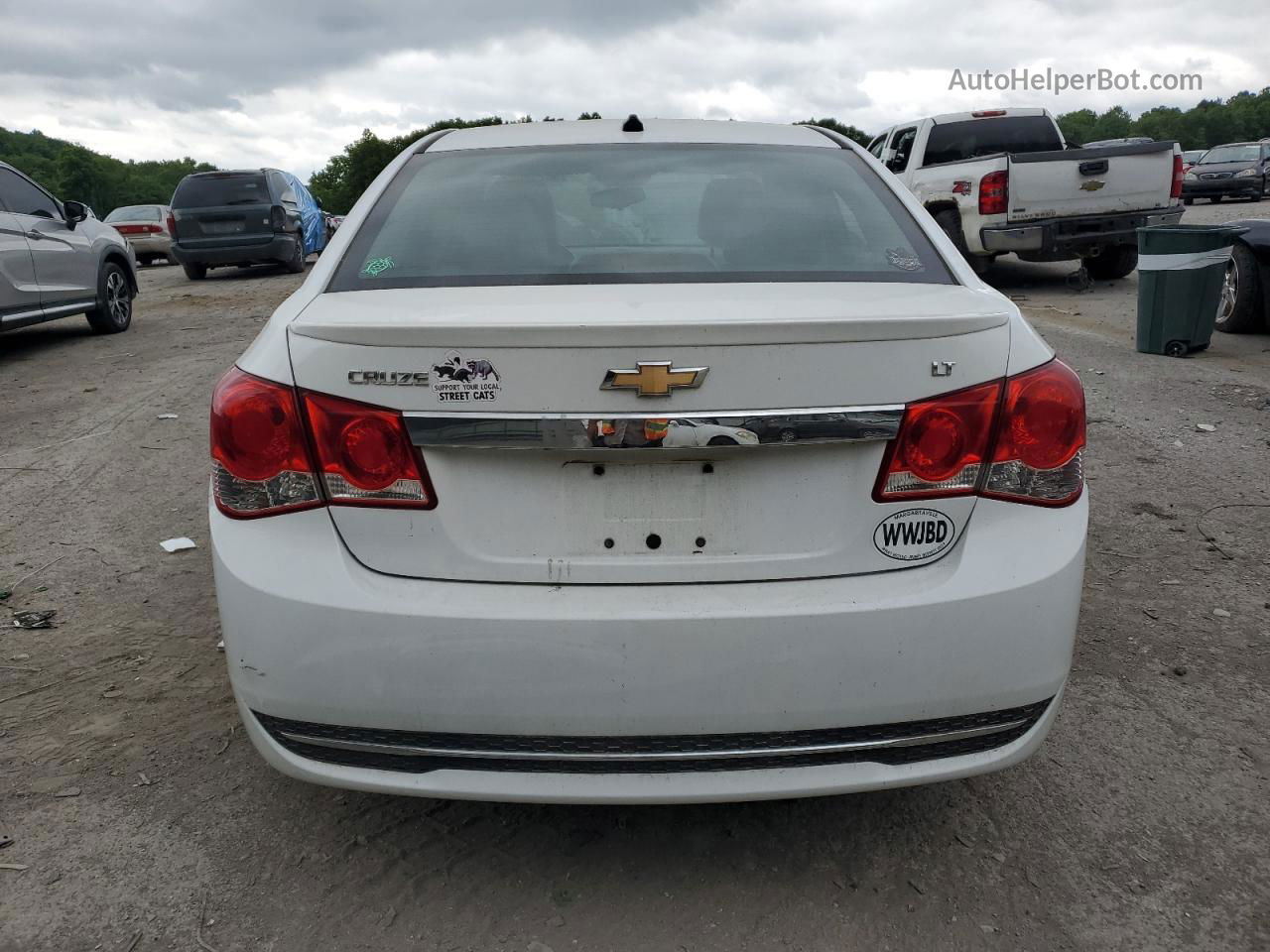 2014 Chevrolet Cruze Lt White vin: 1G1PE5SB9E7381236