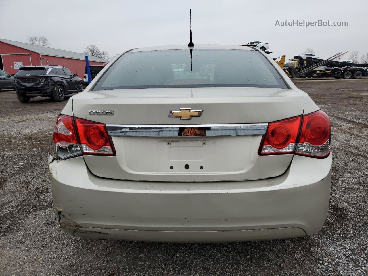 2013 Chevrolet Cruze Ls Бежевый vin: 1G1PL5SHXD7288413