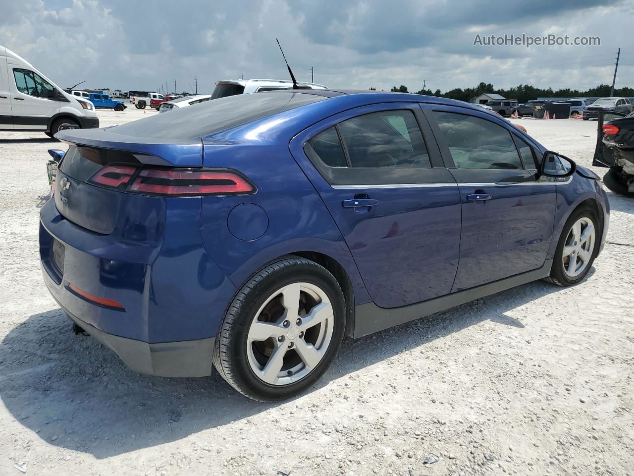 2013 Chevrolet Volt  Blue vin: 1G1RA6E46DU134117