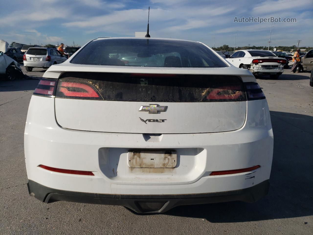 2013 Chevrolet Volt  White vin: 1G1RA6E4XDU134945