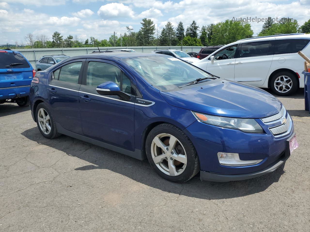 2013 Chevrolet Volt  Blue vin: 1G1RB6E41DU144213