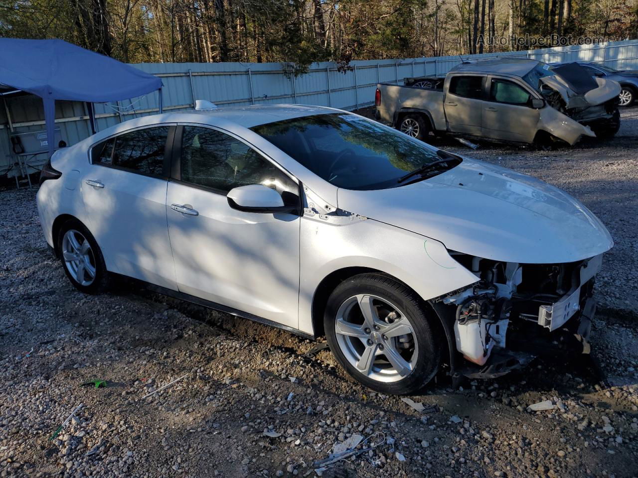 2017 Chevrolet Volt Lt Белый vin: 1G1RC6S51HU103466