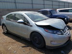 2013 Chevrolet Volt  Серебряный vin: 1G1RD6E44DU104606