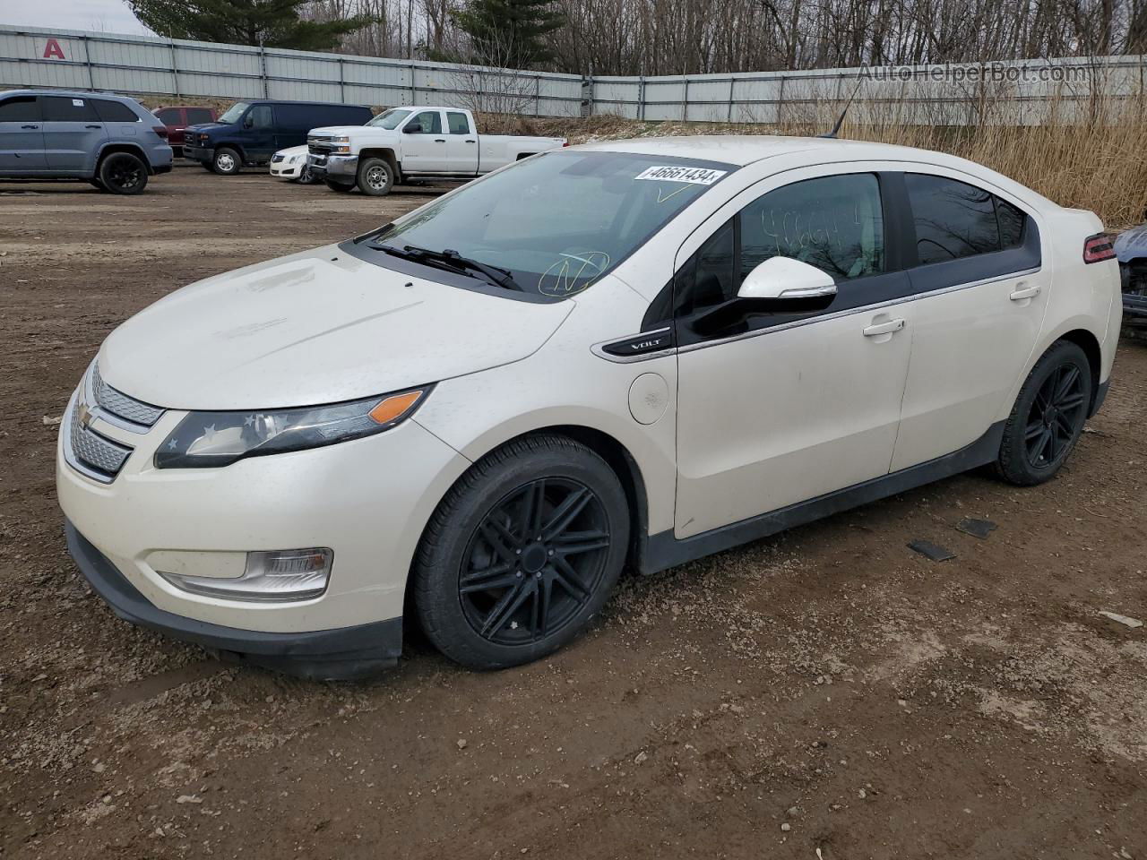 2013 Chevrolet Volt  White vin: 1G1RD6E45DU102430