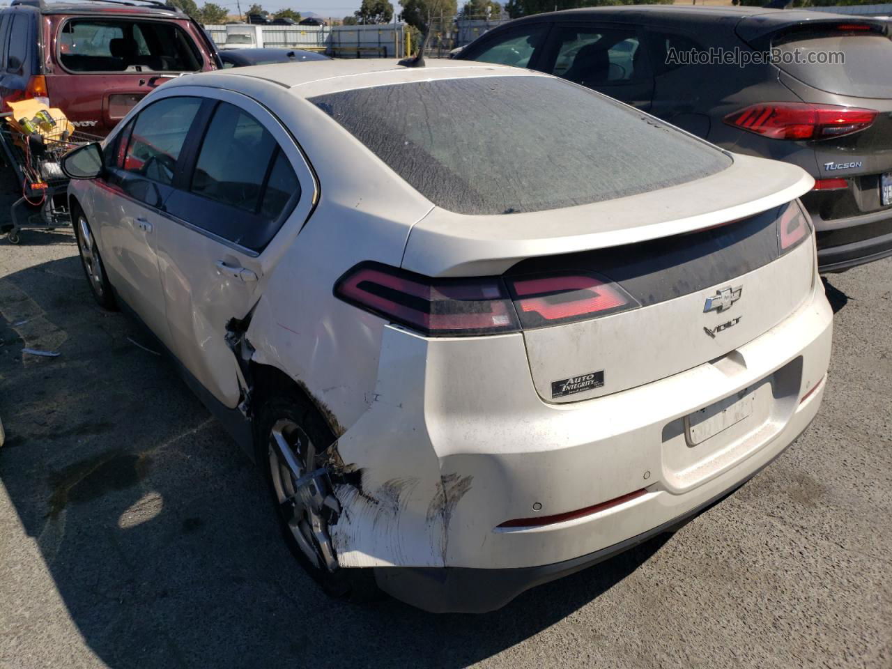 2013 Chevrolet Volt  White vin: 1G1RD6E45DU116246