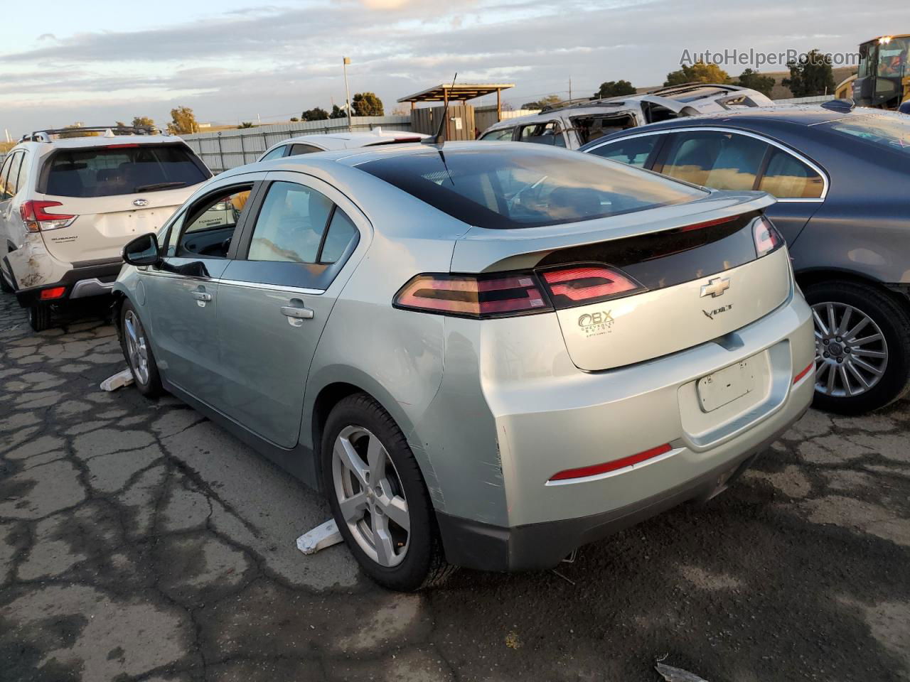 2013 Chevrolet Volt  Бирюзовый vin: 1G1RD6E46DU130804