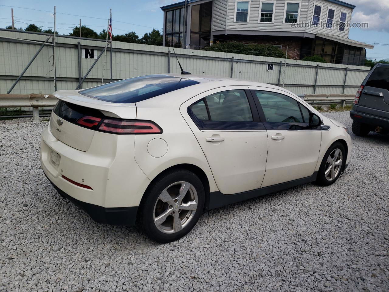 2013 Chevrolet Volt  White vin: 1G1RD6E47DU111100