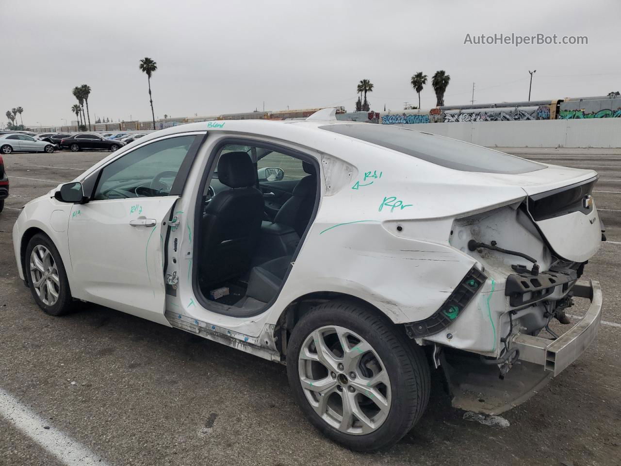 2017 Chevrolet Volt Premier White vin: 1G1RD6S58HU112212