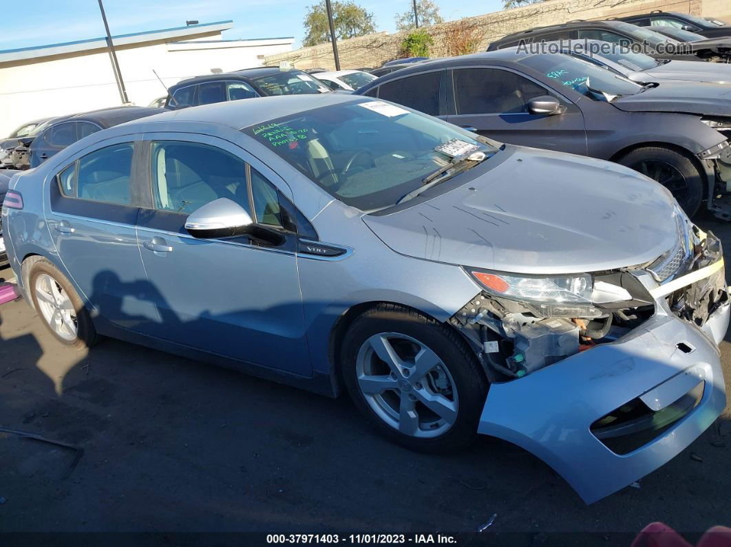 2013 Chevrolet Volt   Blue vin: 1G1RF6E42DU144659